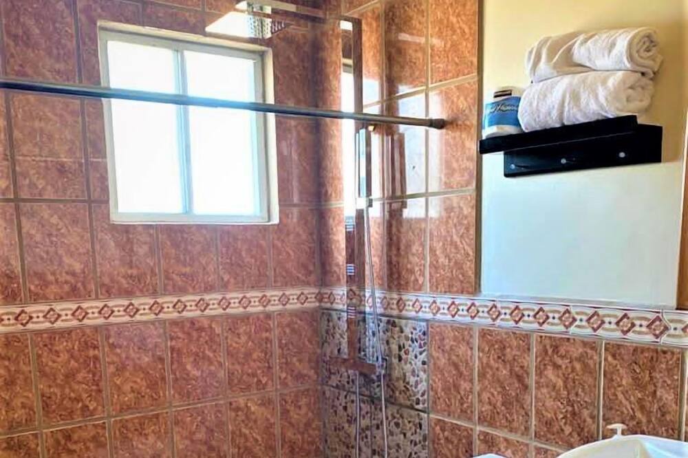 Photo of Bathroom in El Dorado Ranch