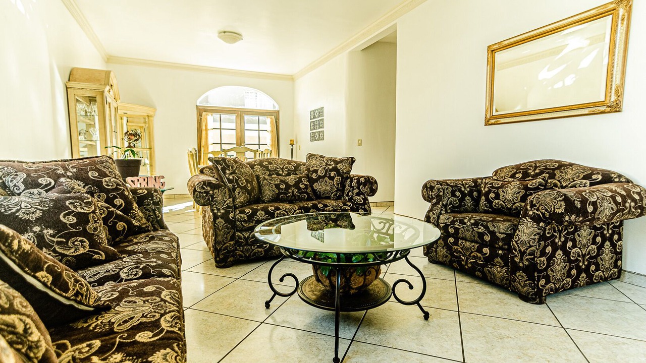 Photo of Livingroom in Loma Dorada