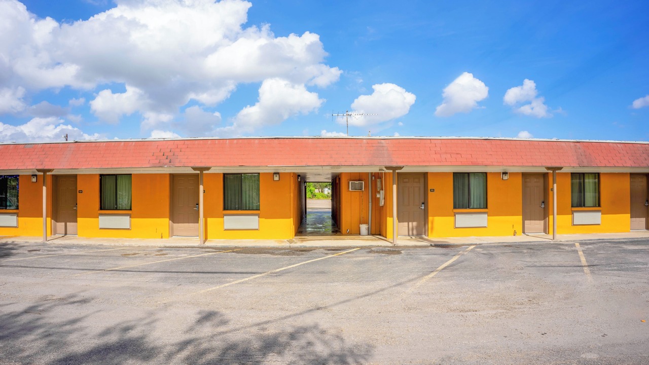 Photo of Outdoor in Edinburg