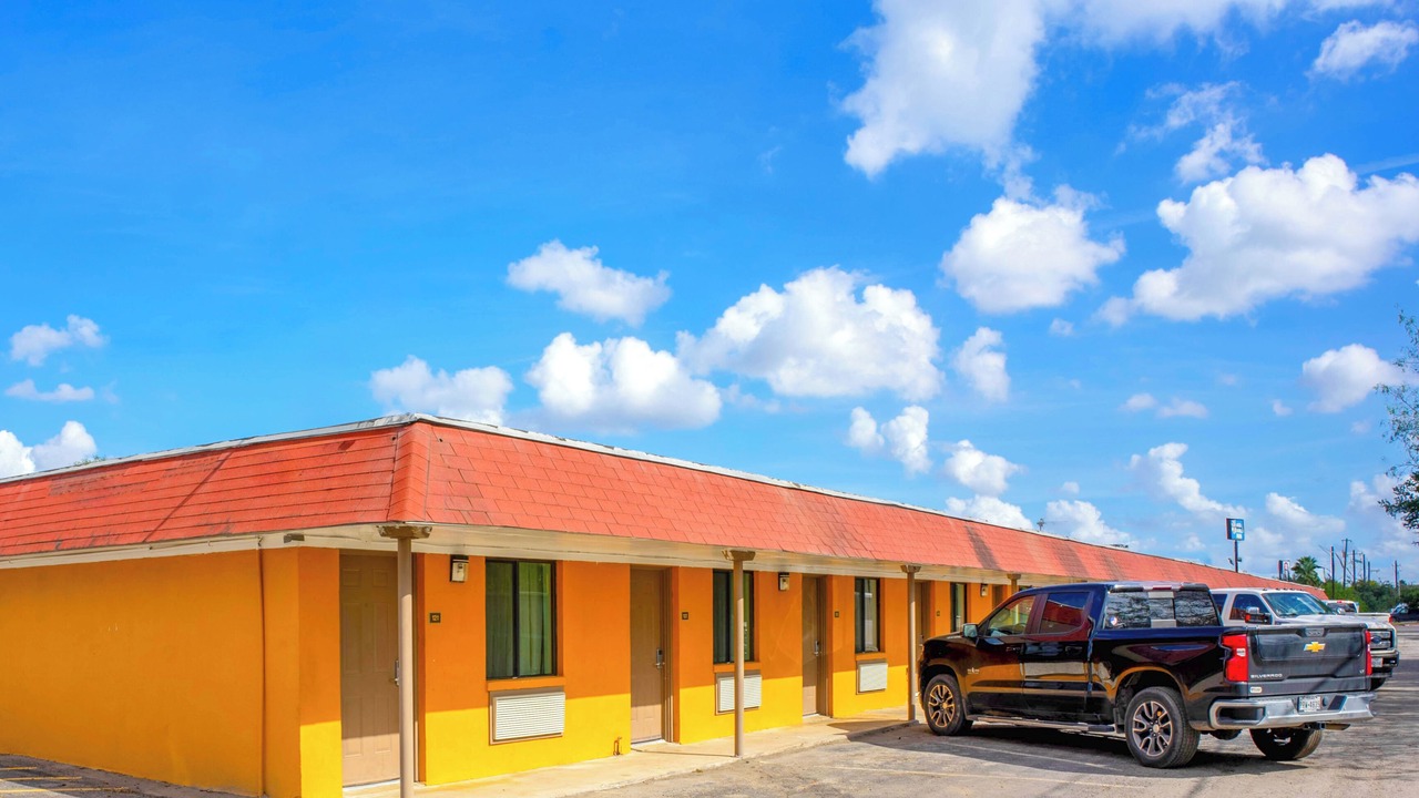 Photo of Outdoor in Edinburg