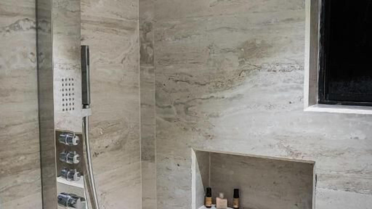 Photo of Bathroom in Linares