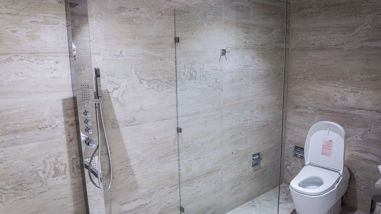 Photo of Bathroom in Linares