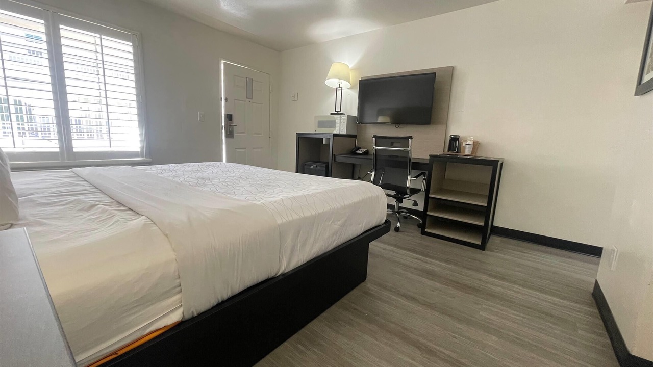 Photo of Bedroom in Tempe