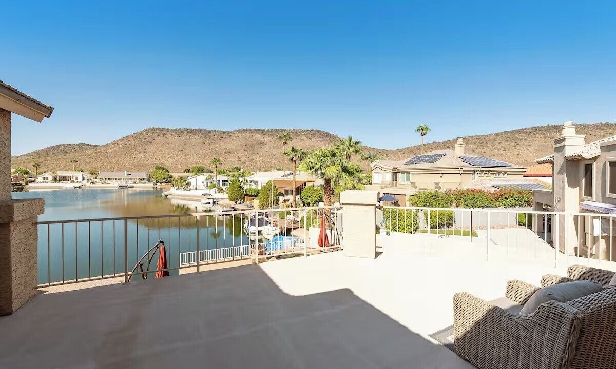 Photo of Patio Balcony in Arrowhead Lakes