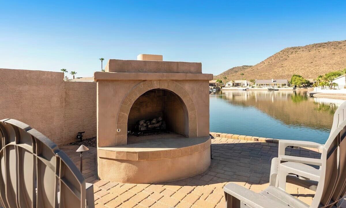 Photo of Patio Balcony in Arrowhead Lakes
