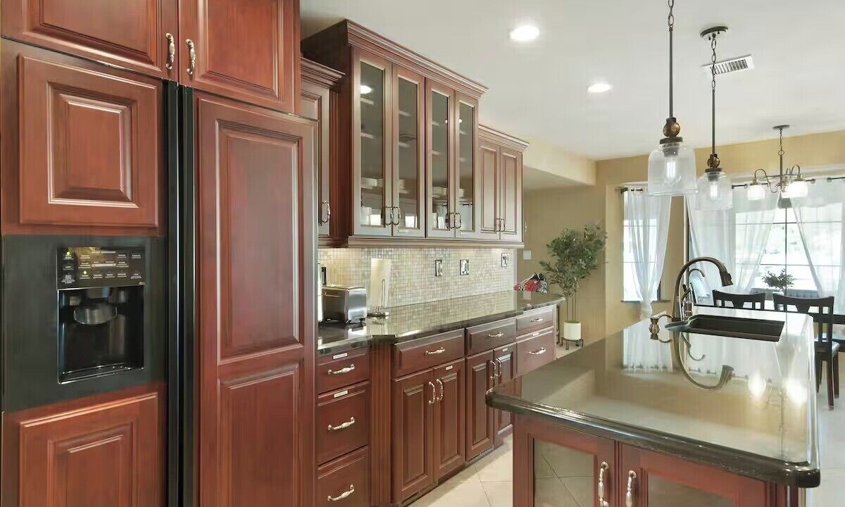 Photo of Kitchen in Arrowhead Lakes