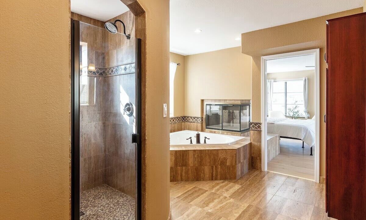 Photo of Bathroom in Arrowhead Lakes