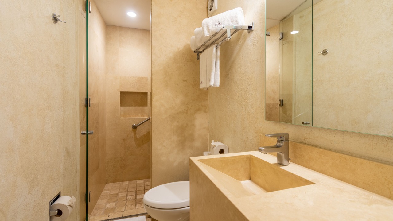 Photo of Bathroom in Downtown Queretaro