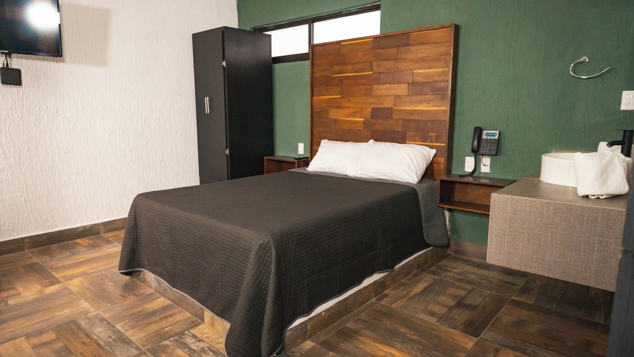 Photo of Bedroom in Leon