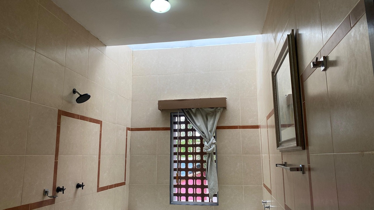 Photo of Bathroom in Comala