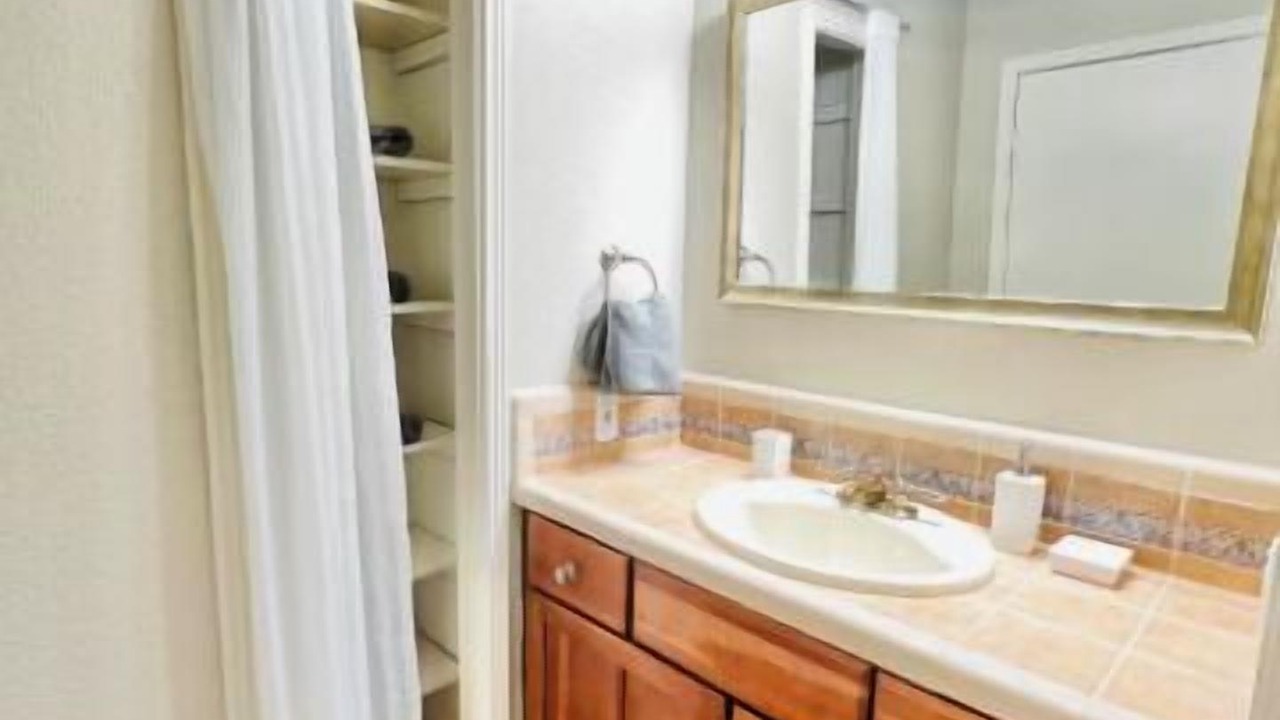 Photo of Bathroom in Harlingen