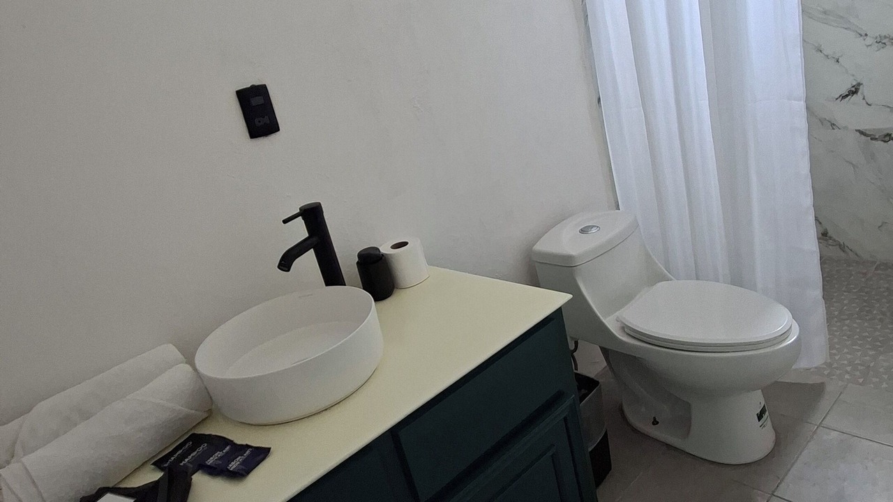 Photo of Bathroom in Leon