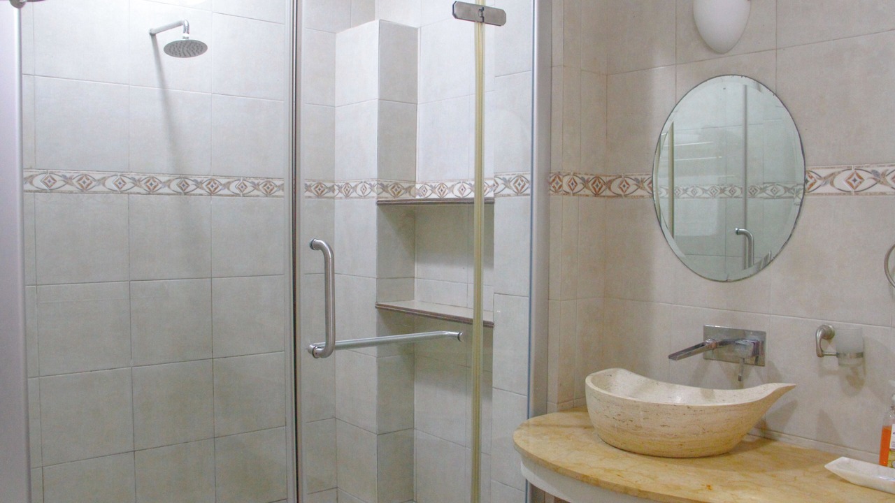 Photo of Bathroom in Las Playas
