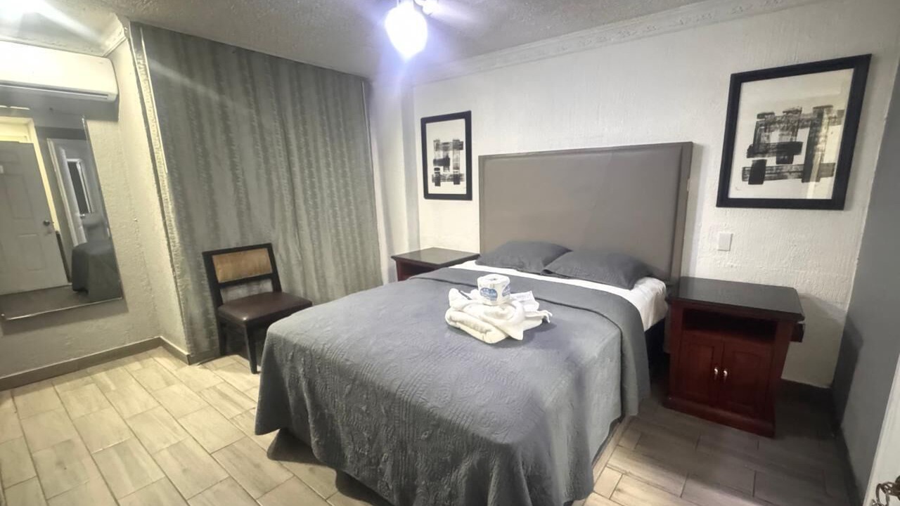 Photo of Bedroom in Avenida Revolucion
