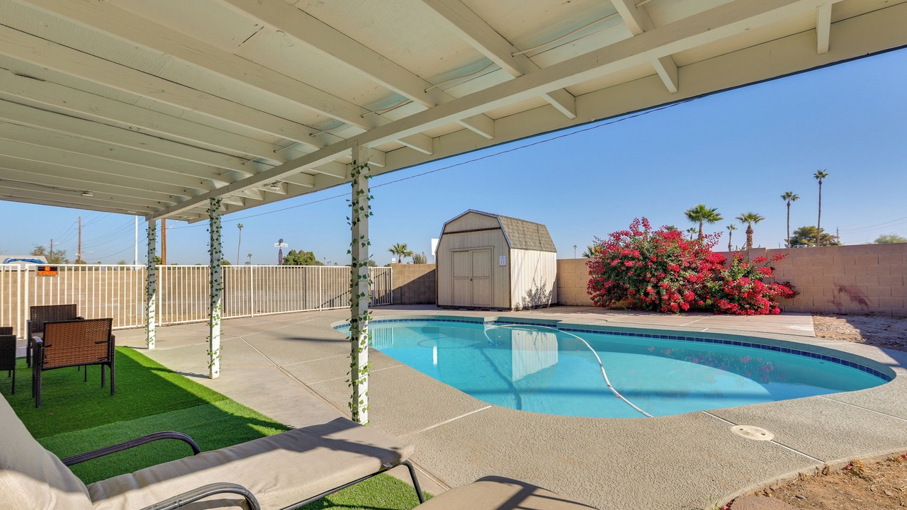 Photo of Outdoor in Knoell Garden Groves