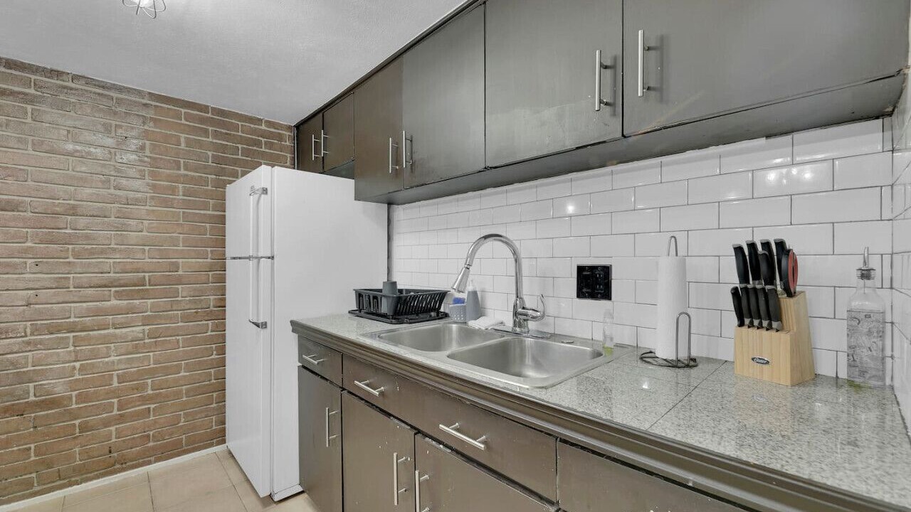 Photo of Kitchen in Edinburg