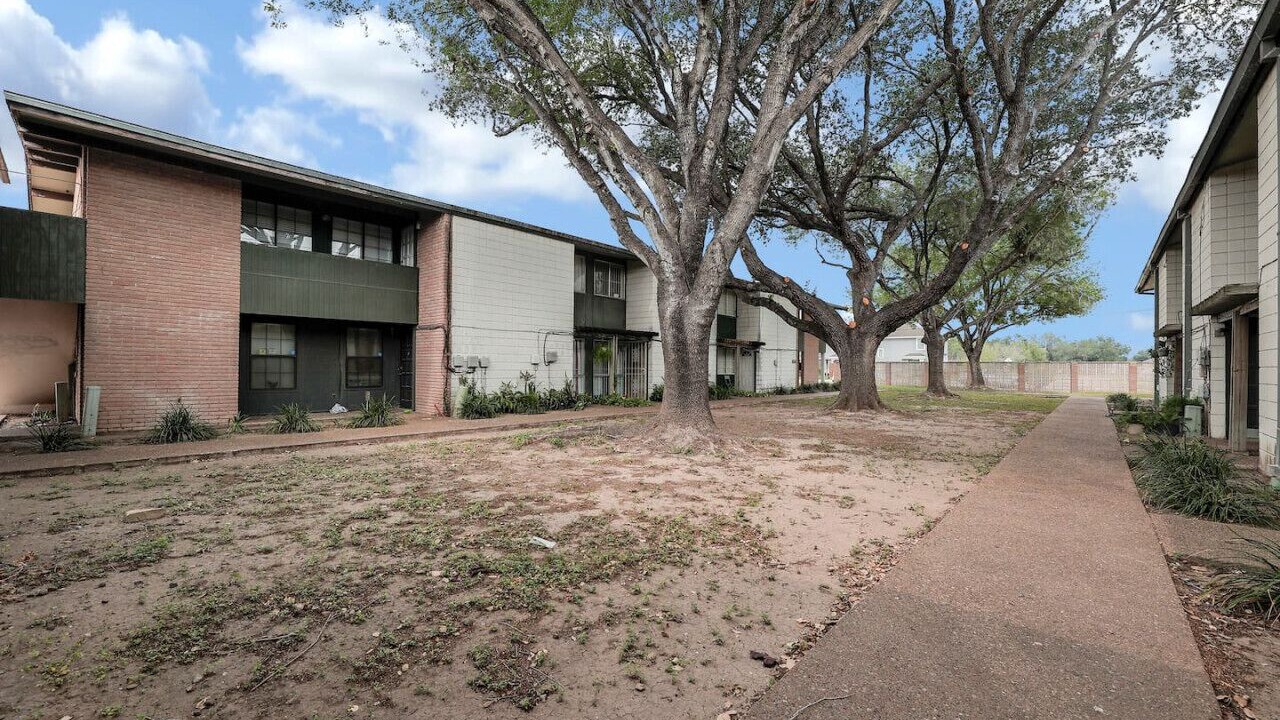 Photo of Outdoor in Edinburg