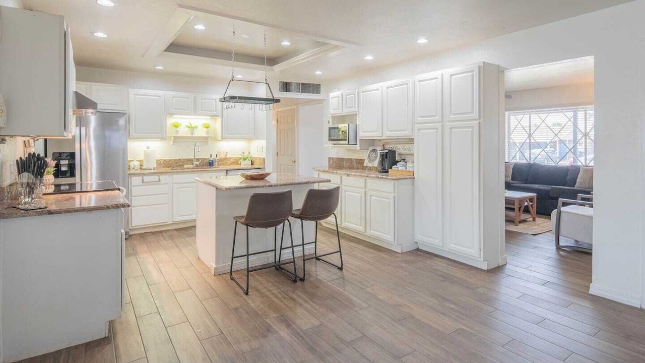 Photo of Kitchen in Papago Parkway
