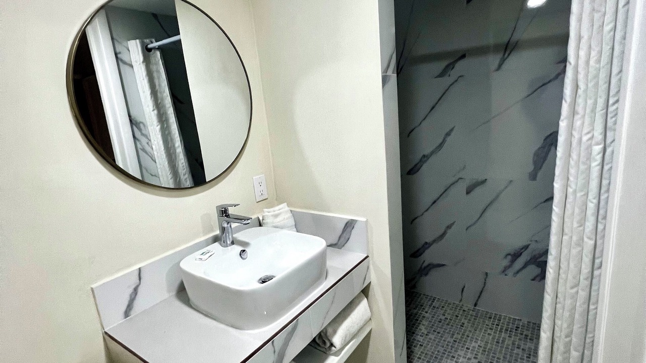 Photo of Bathroom in Avenida Revolucion