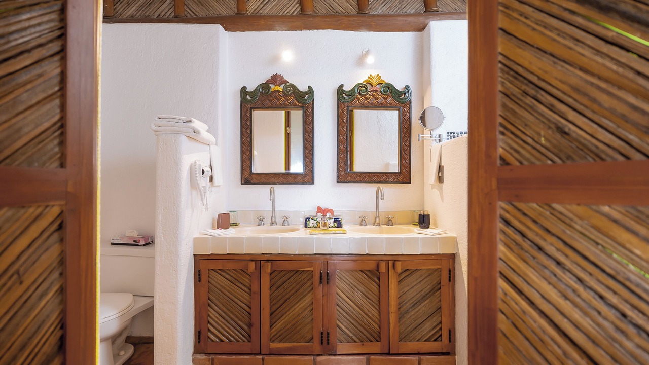 Photo of Bathroom in Zihuatanejo