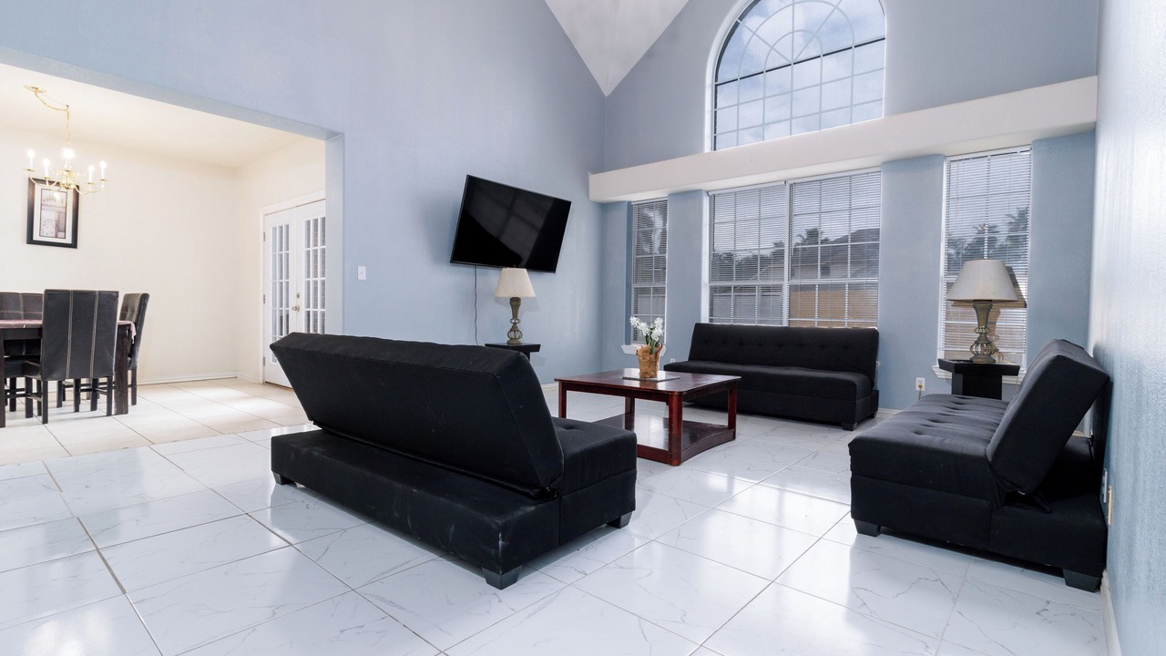 Photo of Livingroom in Mission