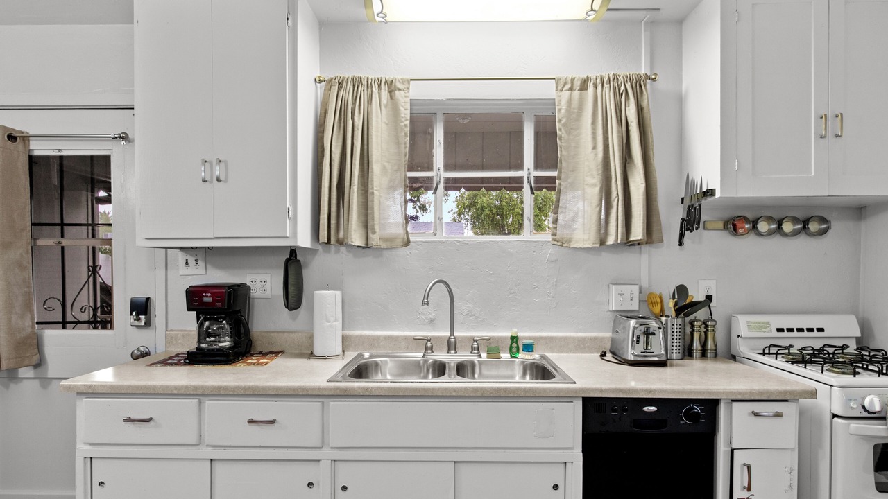 Photo of Kitchen in Camelback East