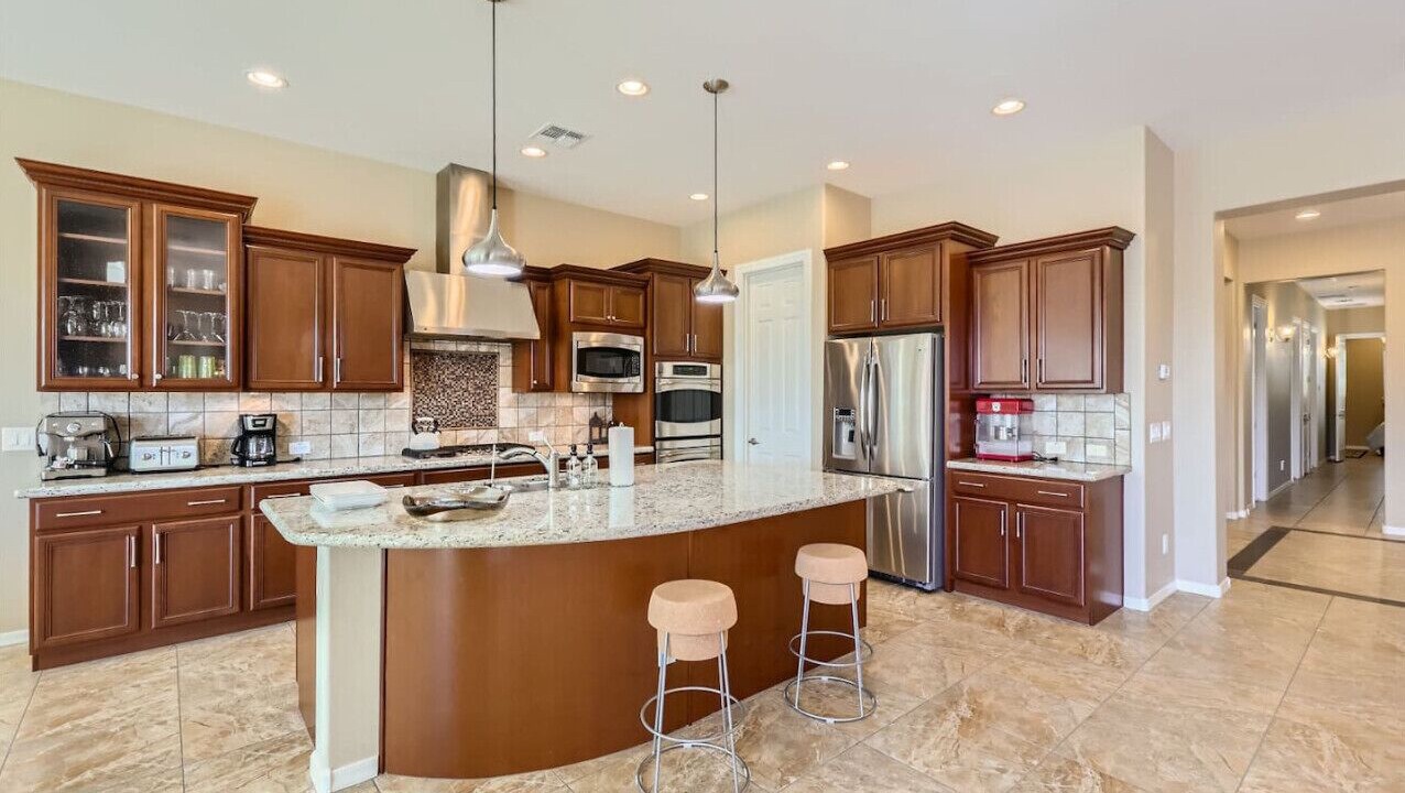 Photo of Kitchen in Montecito in Estrella