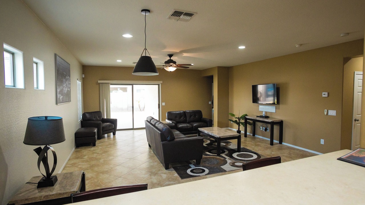 Photo of Livingroom in Laveen