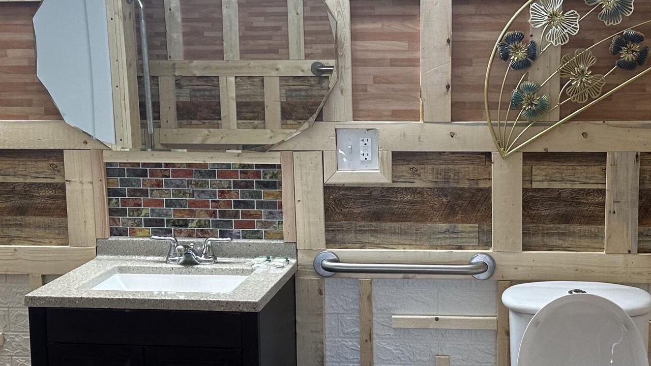 Photo of Bathroom in Ajo