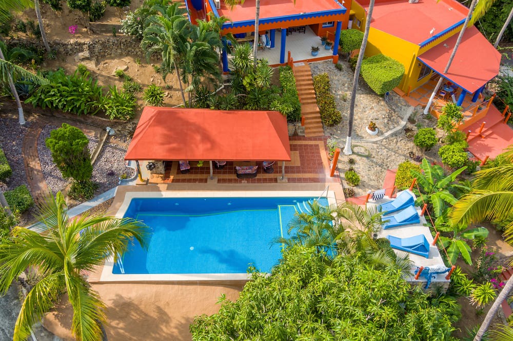 Photo of Outdoor in Club Santiago