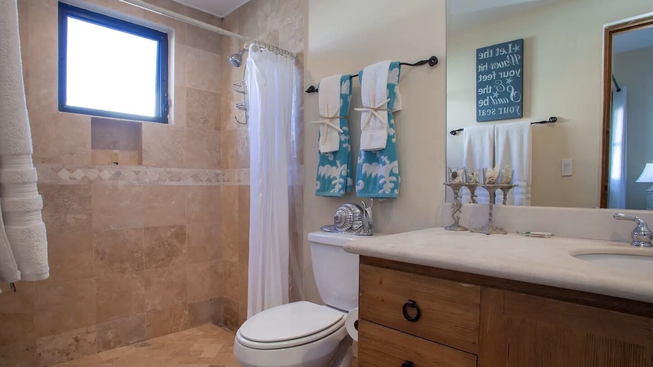Photo of Bathroom in Ensenada Los Muertos