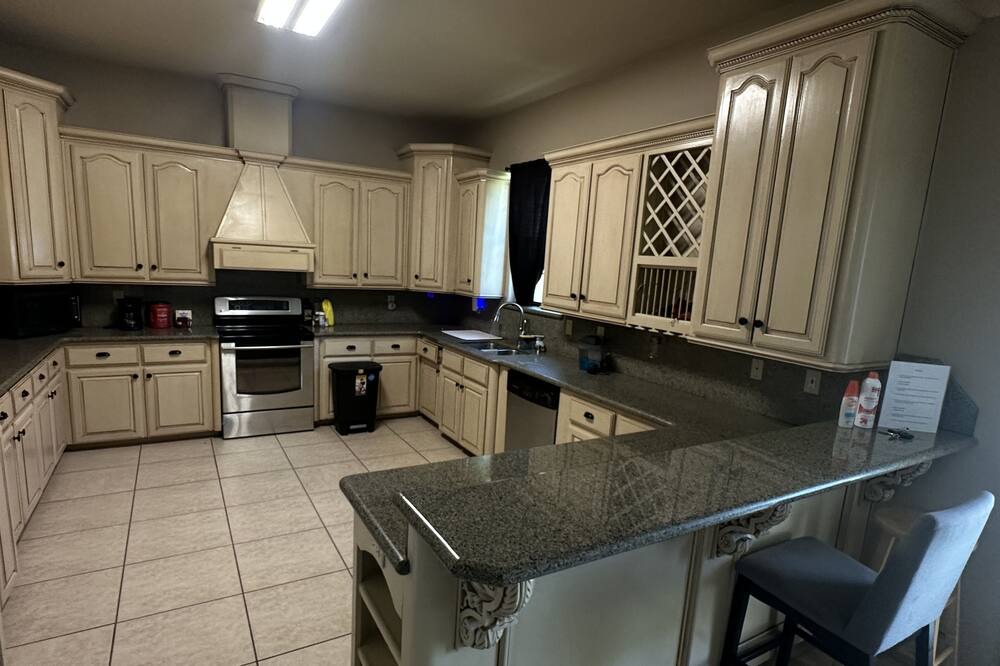 Photo of Kitchen in Mission