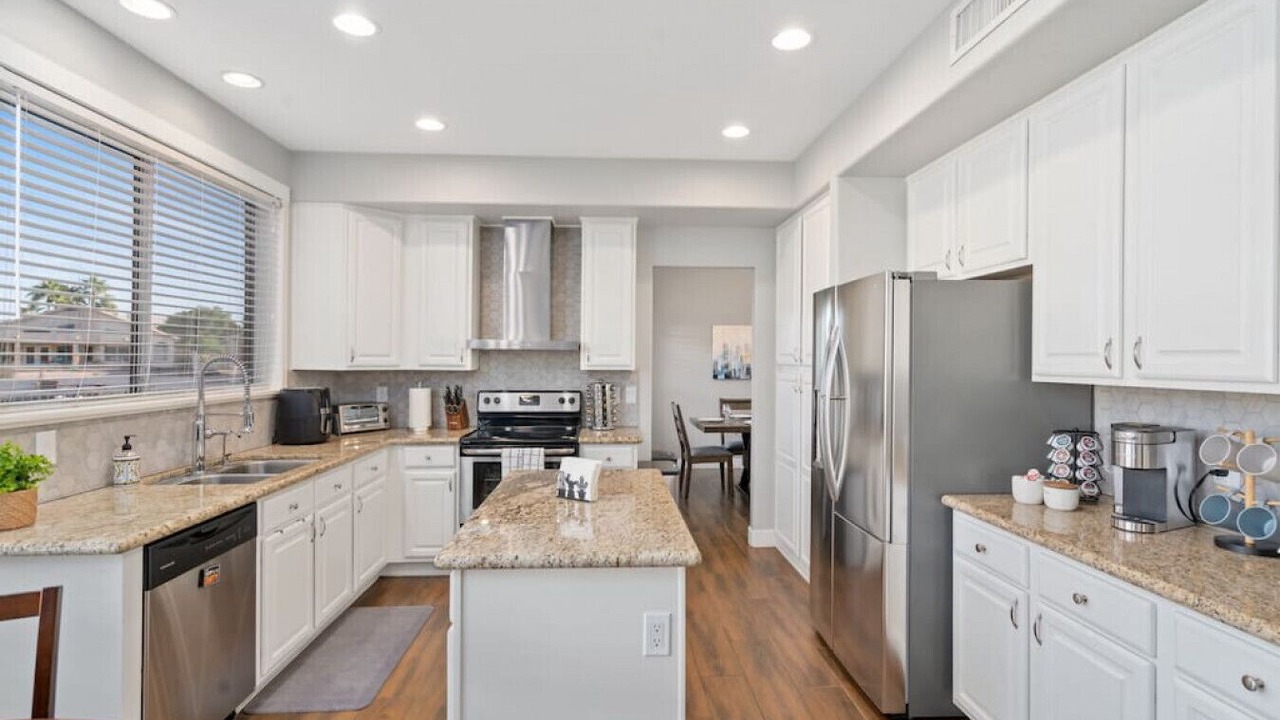Photo of Kitchen in Arrowhead Lakes