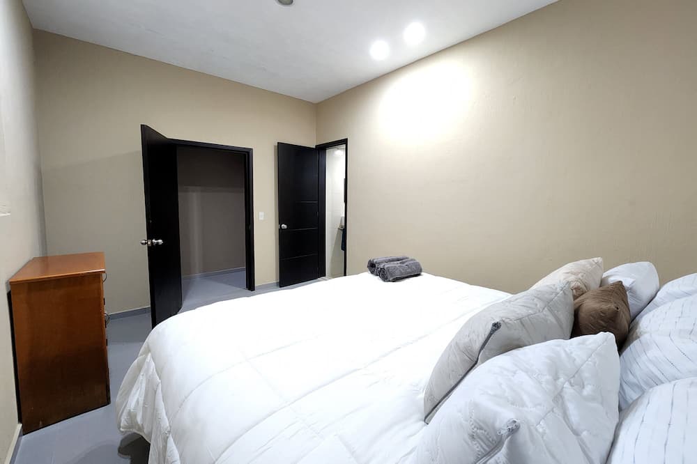Photo of Bedroom in Tlajomulco de Zuniga