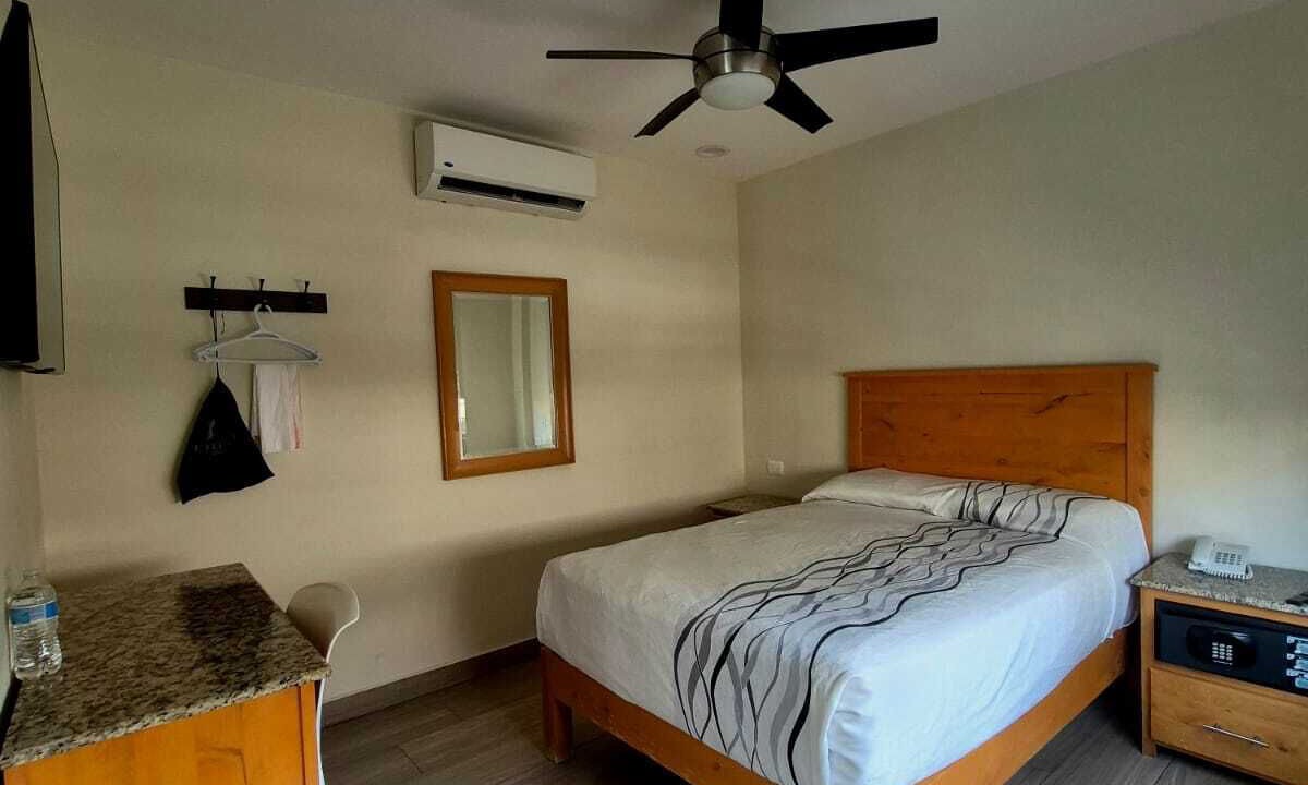 Photo of Bedroom in Avenida Revolucion