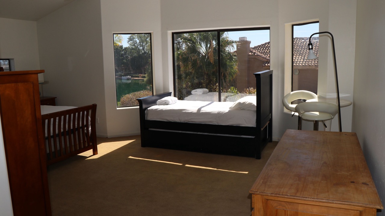 Photo of Others in Saguaro Point
