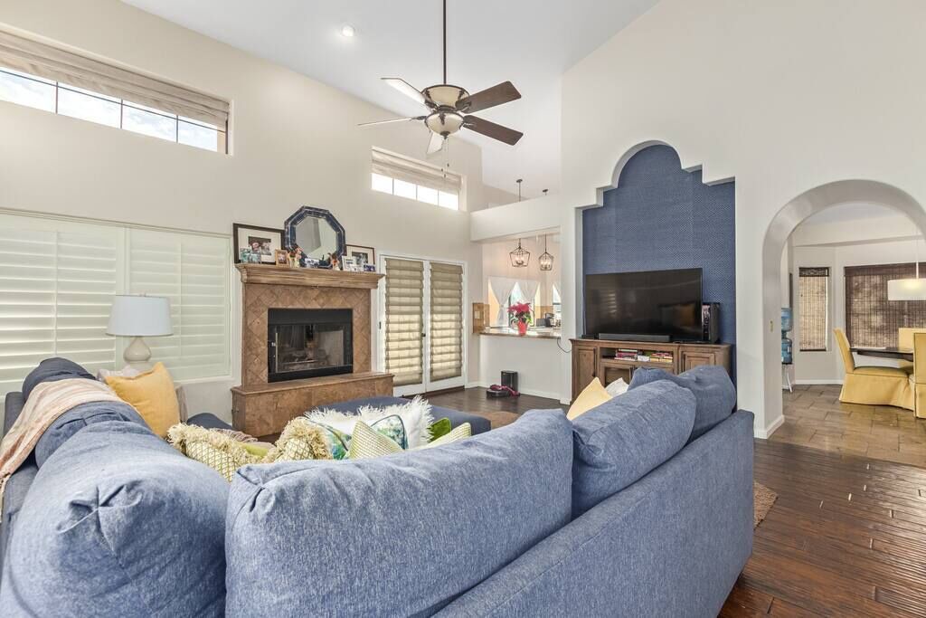 Photo of Livingroom in Saguaro Point