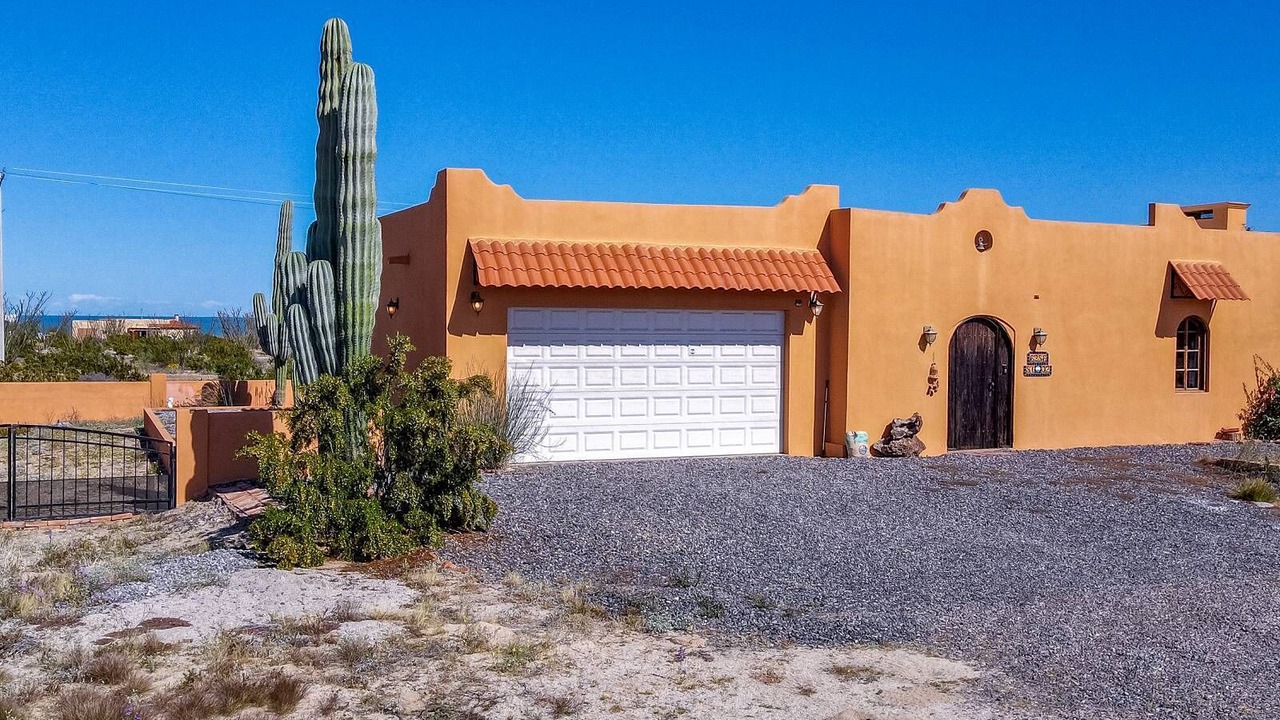 Photo of Outdoor in El Dorado Ranch