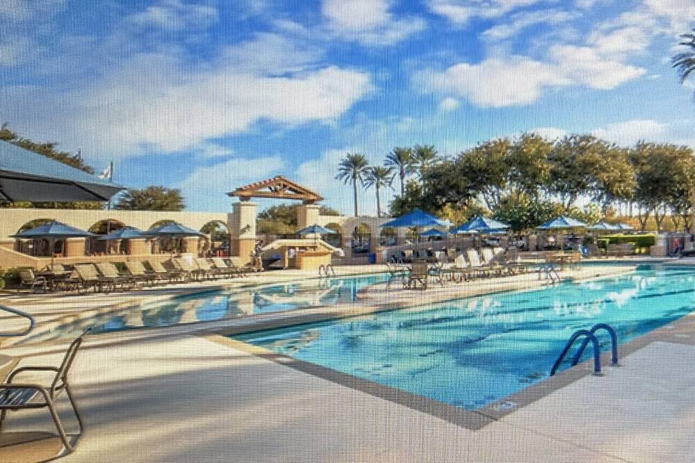 Photo of Outdoor in South Mountain