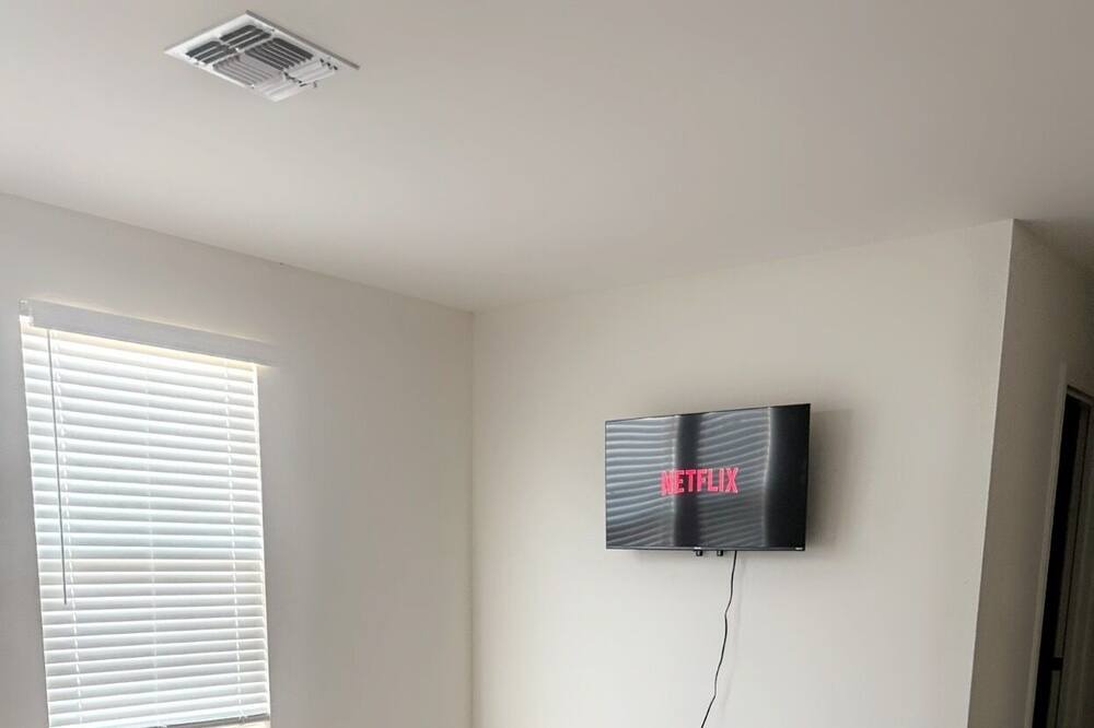 Photo of Bedroom in Estrella Village