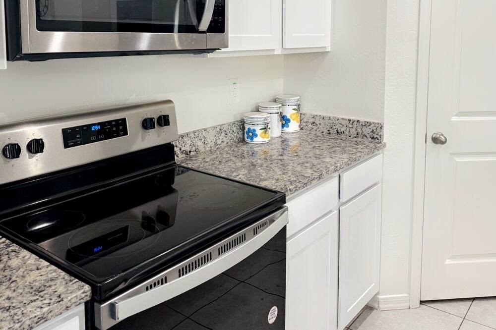 Photo of Kitchen in Estrella Village