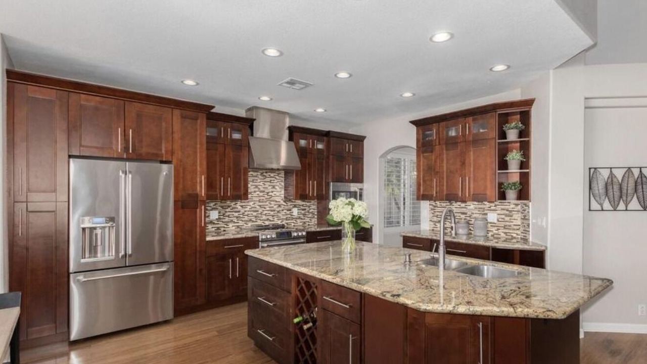 Photo of Kitchen in Arrowhead Lakes