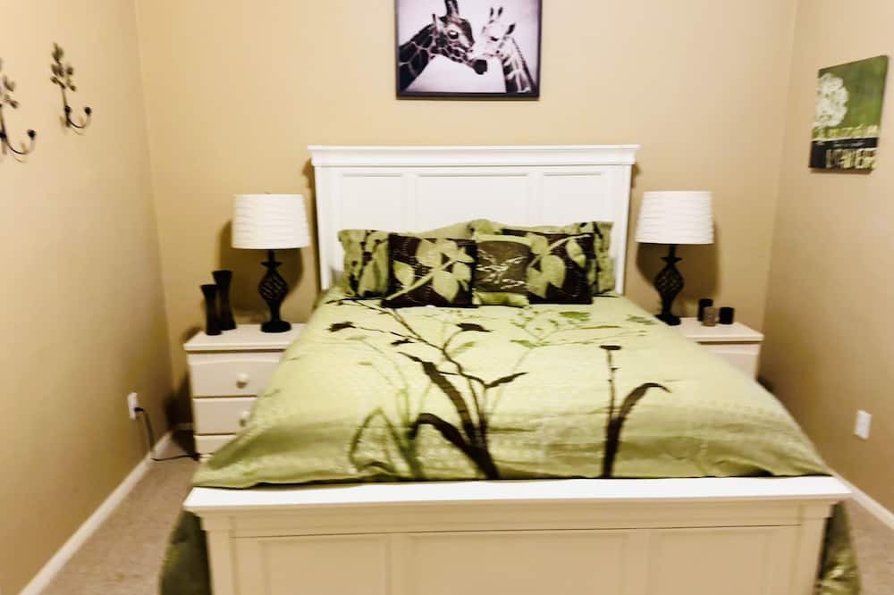 Photo of Bedroom in Surprise Farms