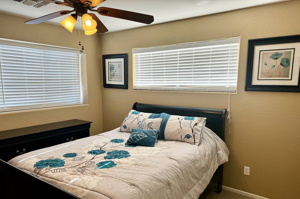 Photo of Bedroom in Surprise Farms