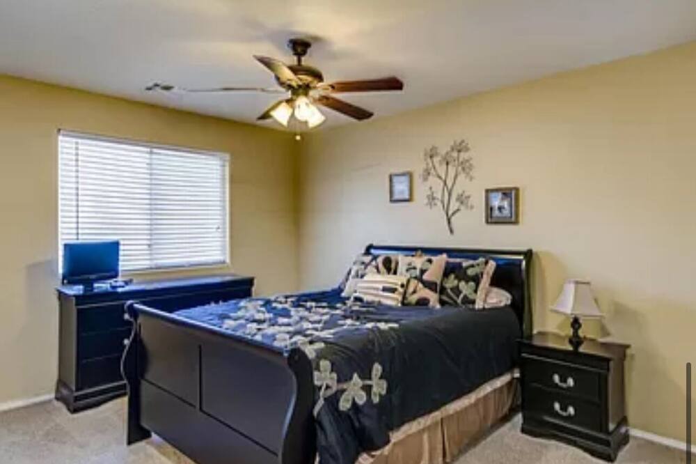 Photo of Bedroom in Surprise Farms