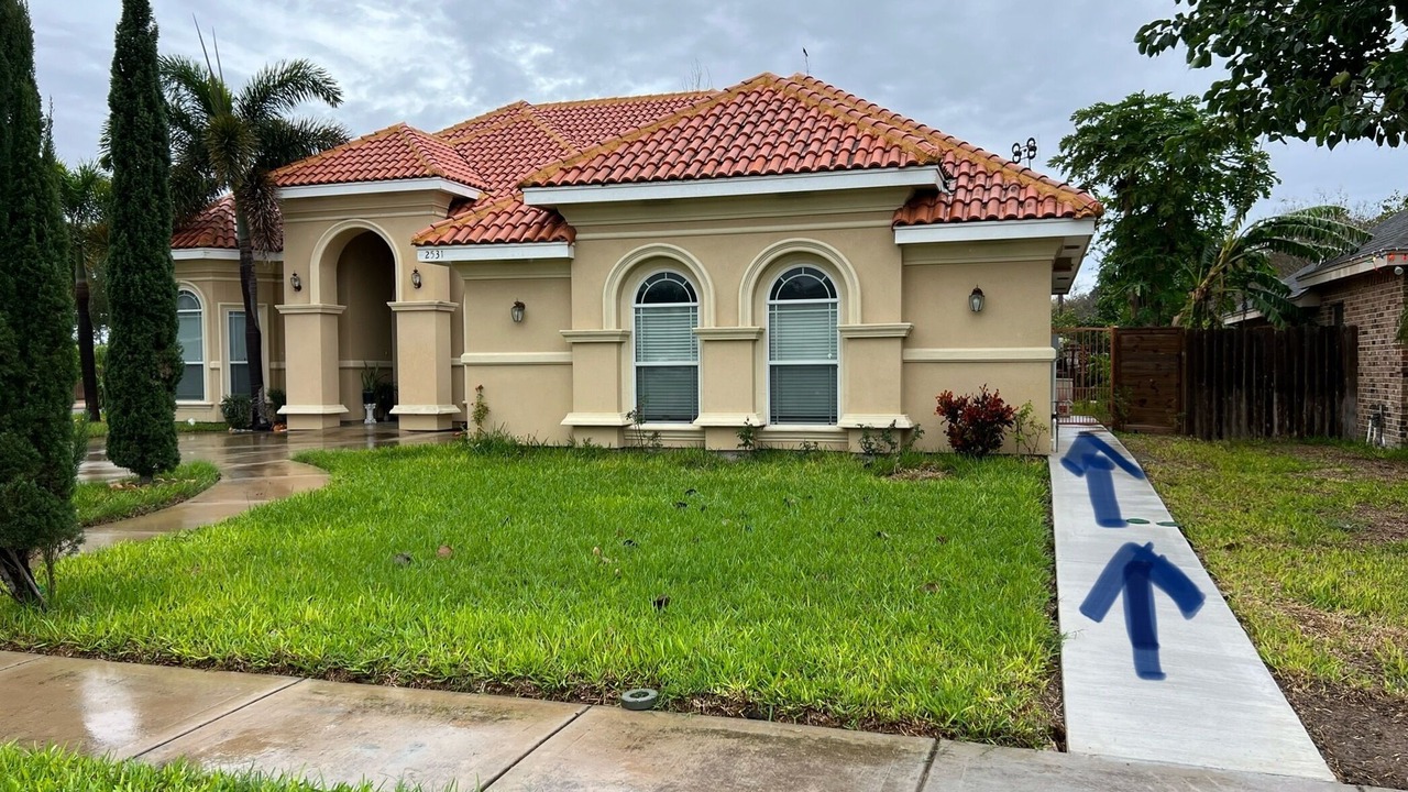 Photo of Outdoor in Edinburg