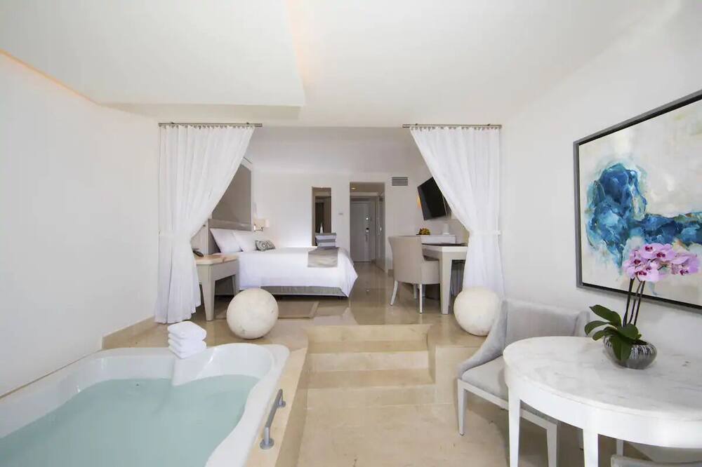 Photo of Bedroom in Punta Cancun