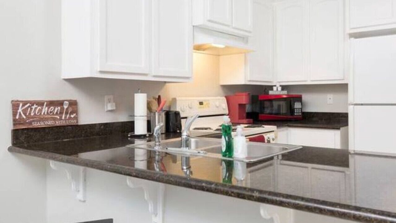 Photo of Kitchen in Edinburg