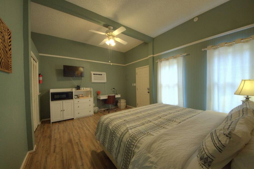 Photo of Bedroom in Harlingen