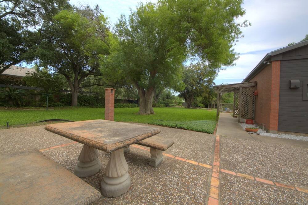 Photo of Outdoor in Harlingen